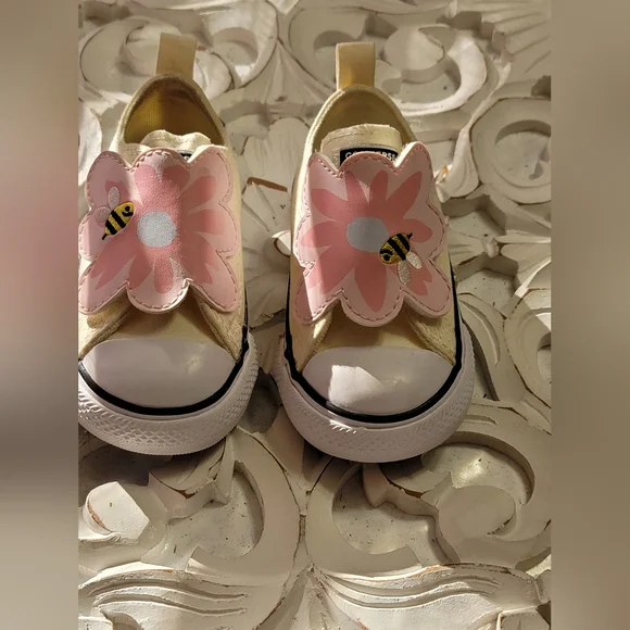 Converse Chuck Taylor All Star Kids Sneaker Size 5 Toddler - Picture 5 of 10